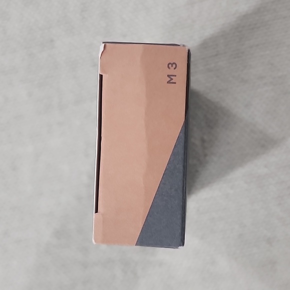 Cover FX Makeup - Picture 2 of 3